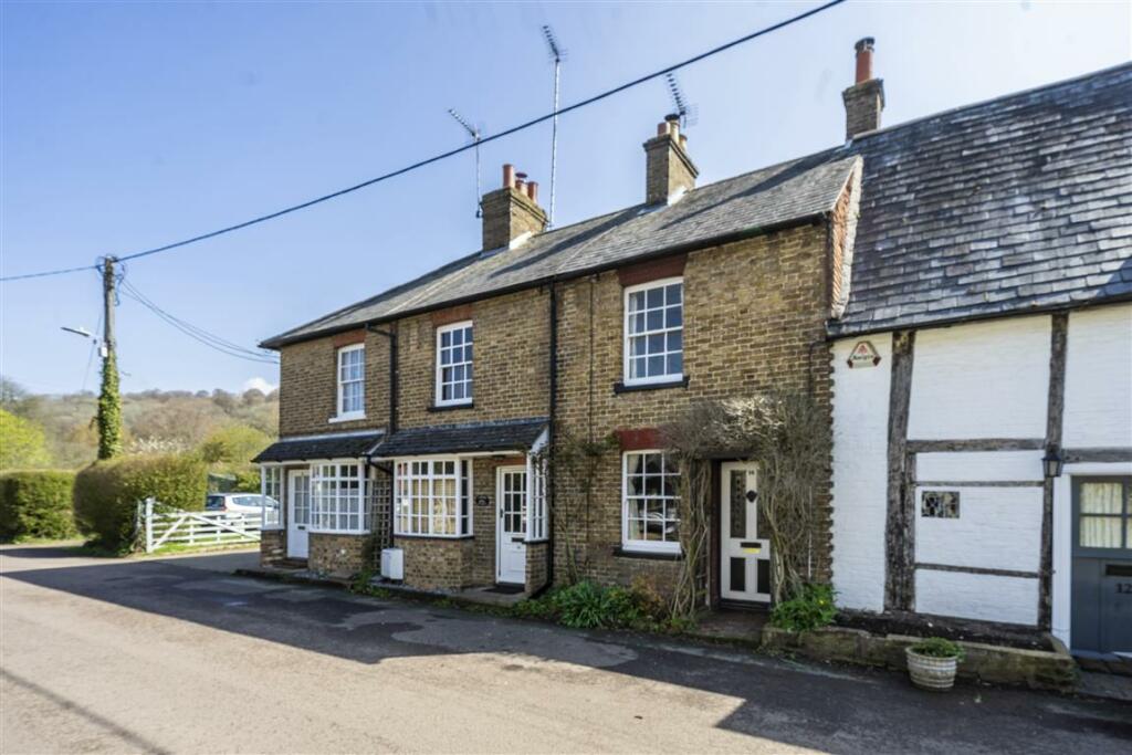 2 bedroom terraced house for sale in Stocks Road, Aldbury, Tring, HP23