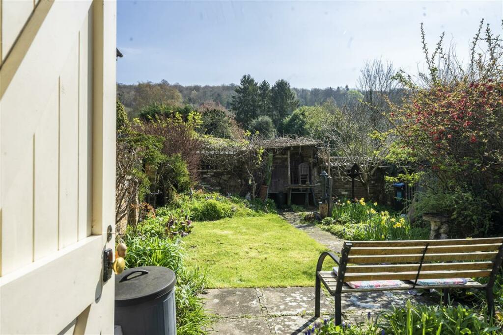 2 bedroom terraced house for sale in Stocks Road, Aldbury, Tring, HP23