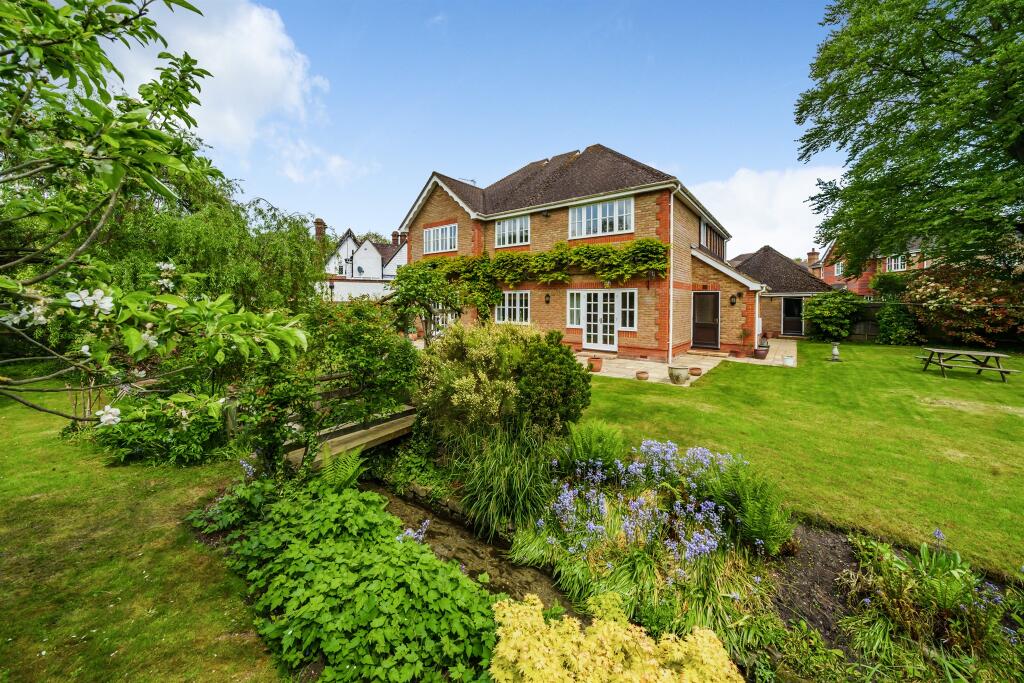Main image of property: Aylesbury Road, Aston Clinton, Aylesbury