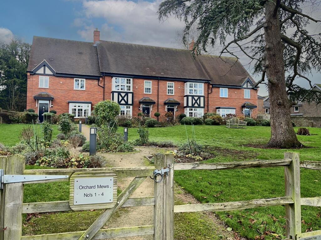 Main image of property: High Street, Tring