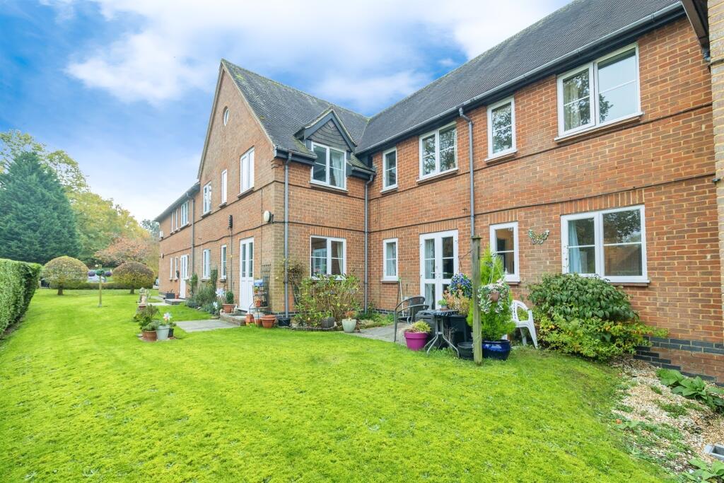 Main image of property: Woburn Road, Woburn Sands, Milton Keynes