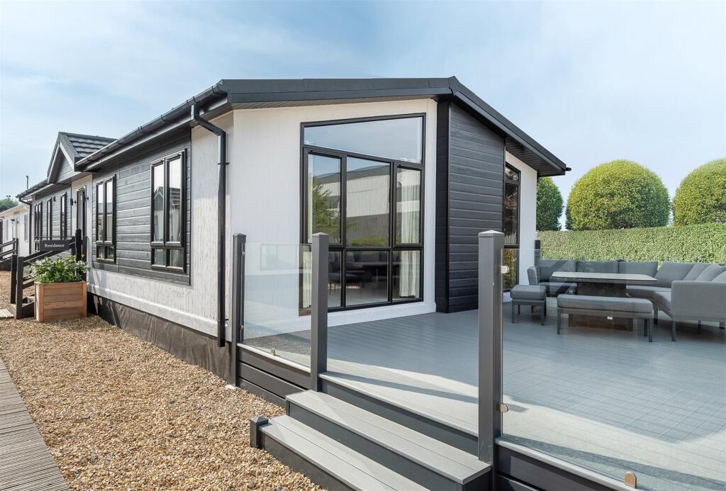 Main image of property: Willow Road, Great Horwood, Milton Keynes