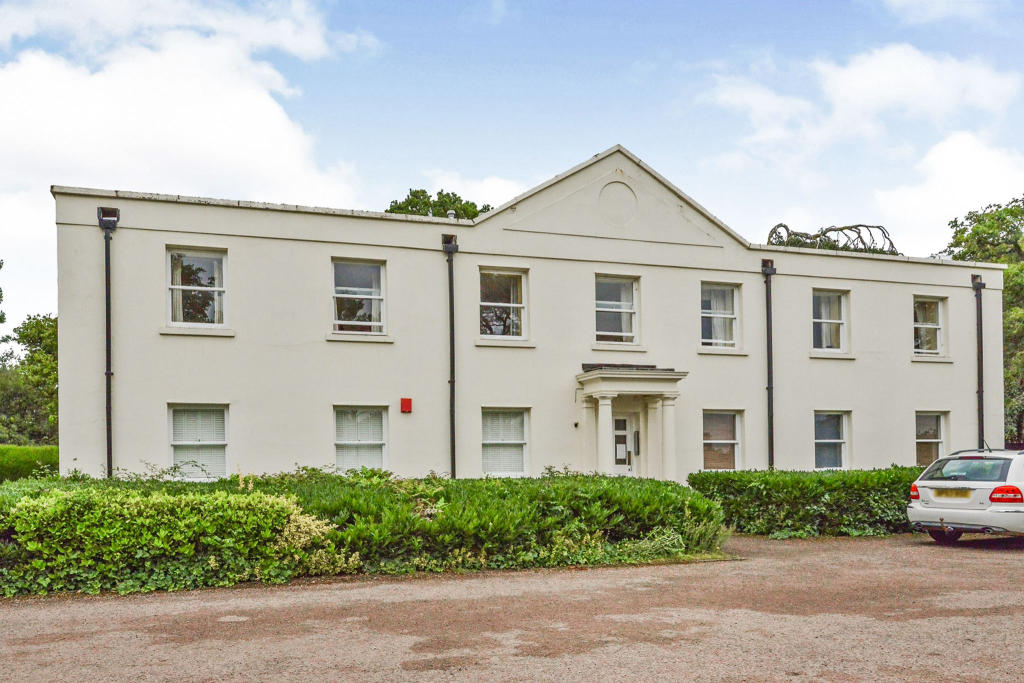 2 bedroom apartment for sale in Wavendon House Drive, Wavendon, Milton Keynes, MK17