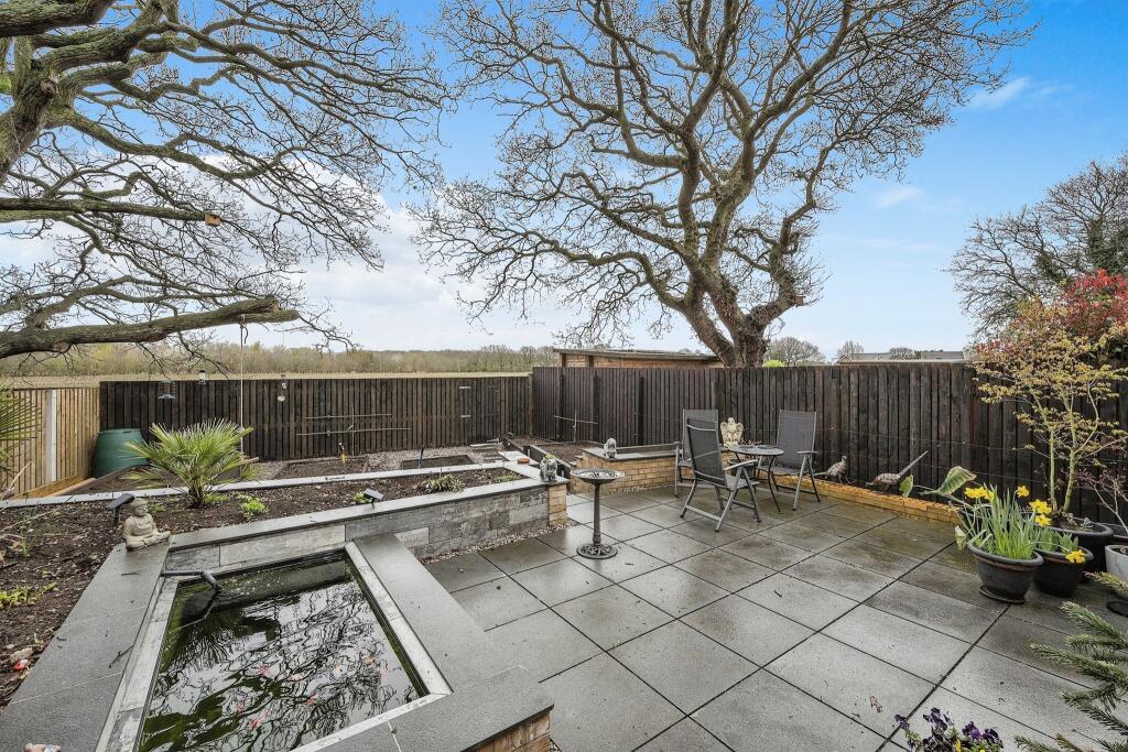 4 bedroom detached house for sale in Bracken Close, Branton, Doncaster, DN3