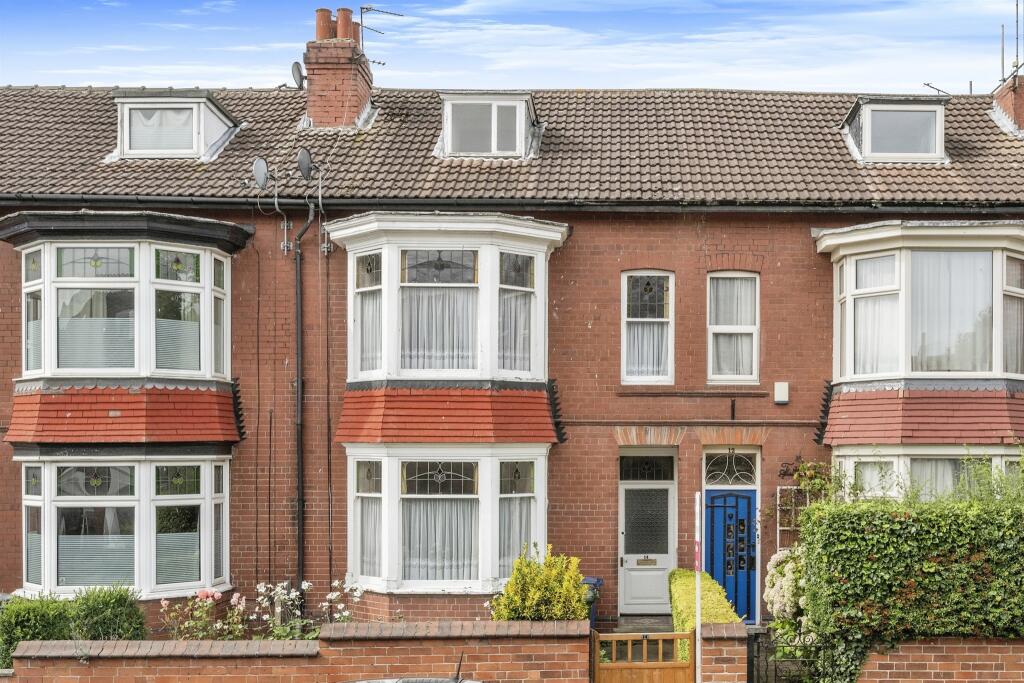 4 bedroom terraced house for sale in Osborne Road, Townmoor, Doncaster, DN2