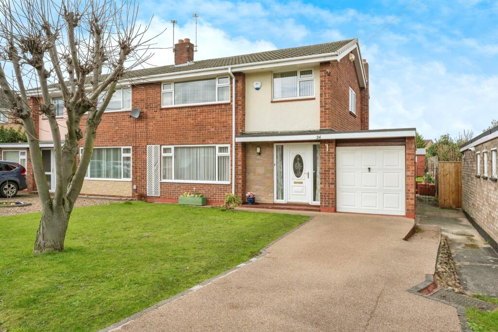 3 bedroom semi-detached house for sale in Heatherbank Road, Bessacarr, DONCASTER, DN4