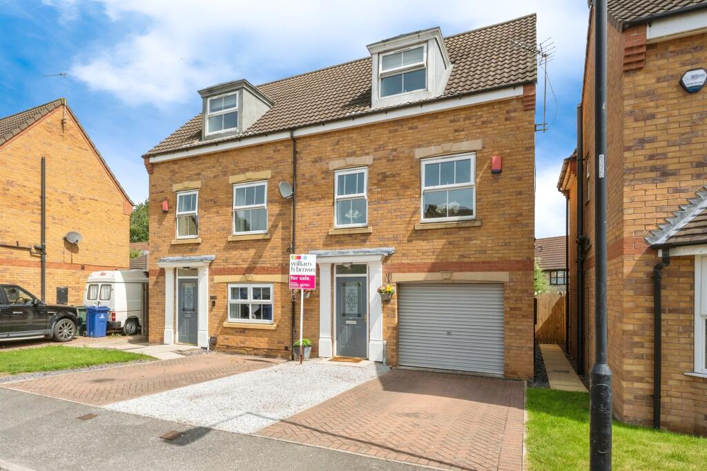 Main image of property: Nunnington Way, Kirk Sandall, Doncaster