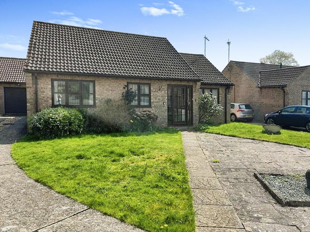3 bedroom detached bungalow for sale in Admiralty Close, Downham Market