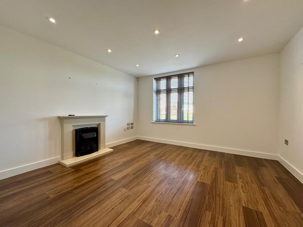 Additional property image - Petersfield, Stretham, Ely