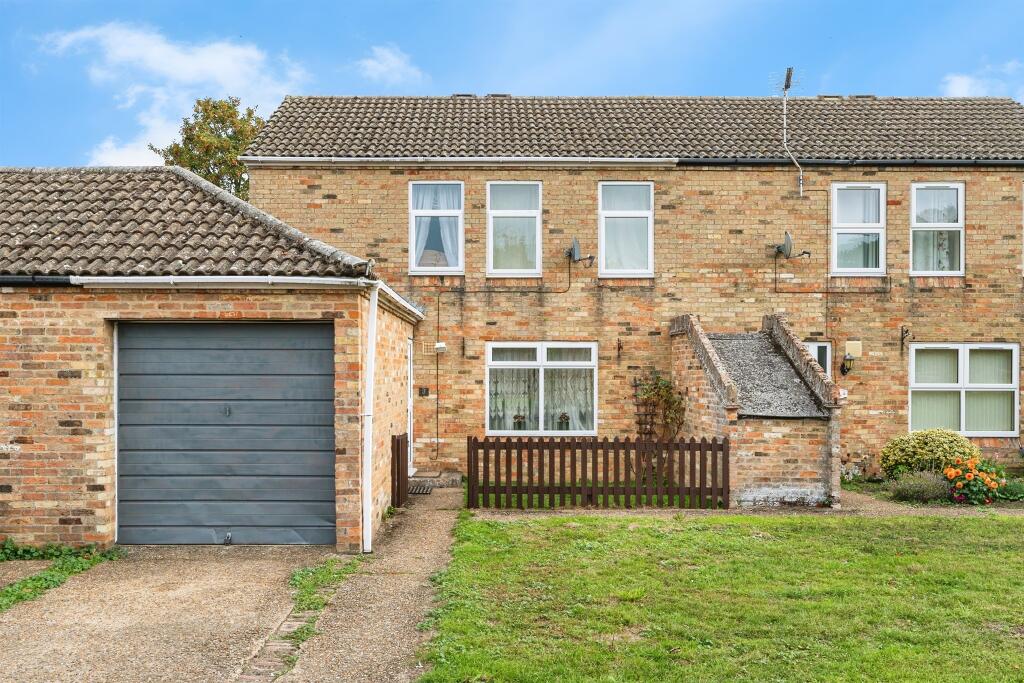 3 bedroom end of terrace house