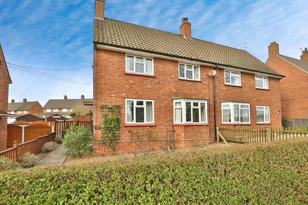 3 bedroom semidetached house for sale in Wells Road, Walsingham, NR22
