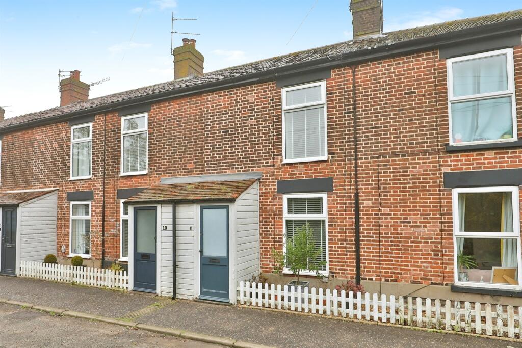 2 bedroom terraced house for sale in Astley Terrace, Melton Constable, NR24