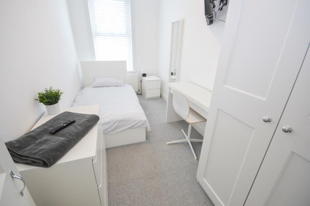 4 bedroom flat for sale in Sackville Road, BexhillOnSea, TN39