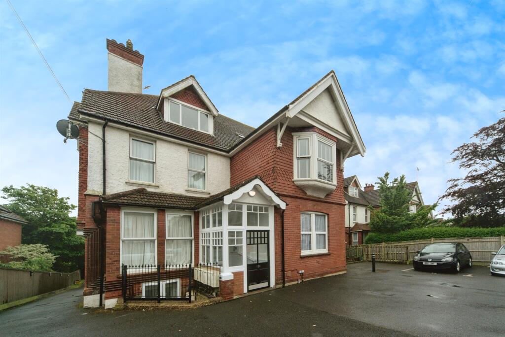 1 bedroom flat for sale in Dorset Road, BexhillOnSea, TN40