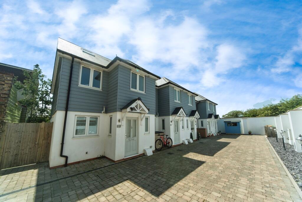 Main image of property: Stable Mews, Bexhill-On-Sea