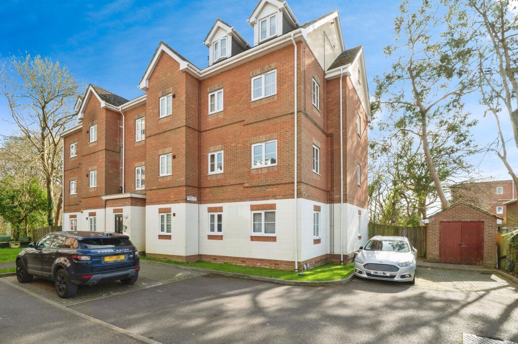 Main image of property: Seaweed Close, Southampton