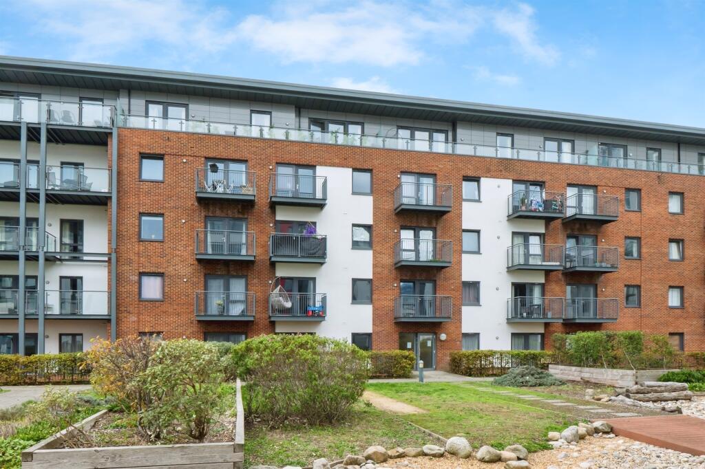 Main image of property: Denyer Walk, Southampton