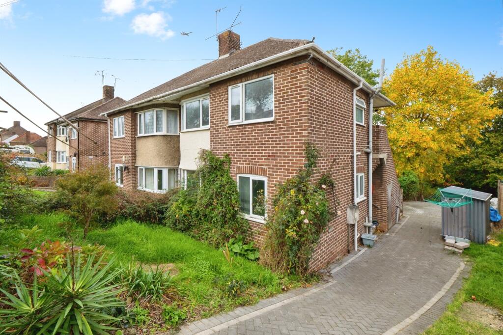 Main image of property: Gainsford Road, Southampton