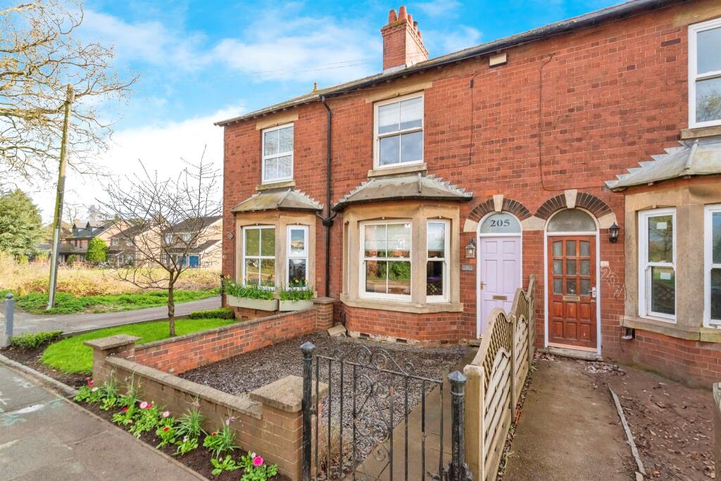 2 bedroom character property for sale in Barrowby Road, Grantham, NG31