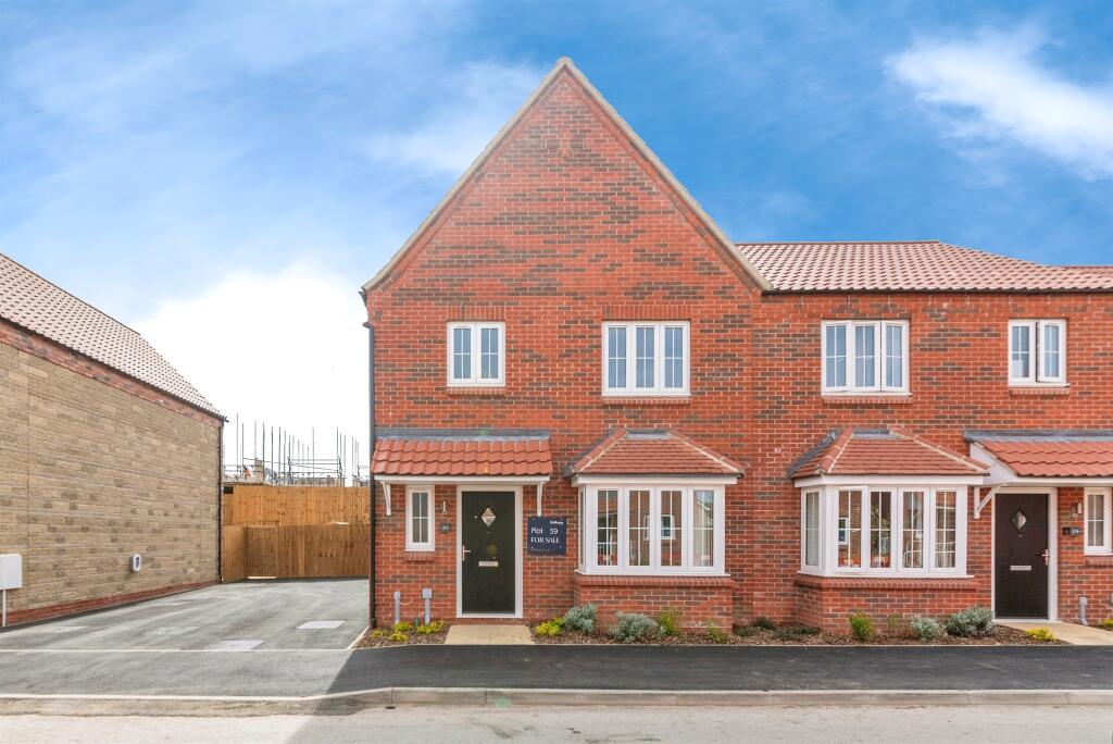 Main image of property: Wilsford Lane, Ancaster, Grantham