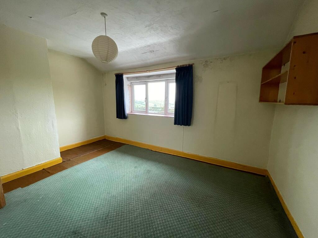 Additional property image - Perseverance Road, Queensbury, Bradford