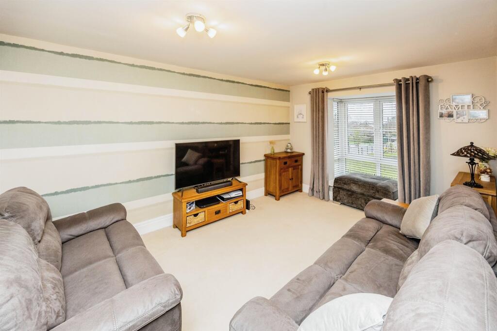 Additional property image - Tailor Close, Scholes, Cleckheaton