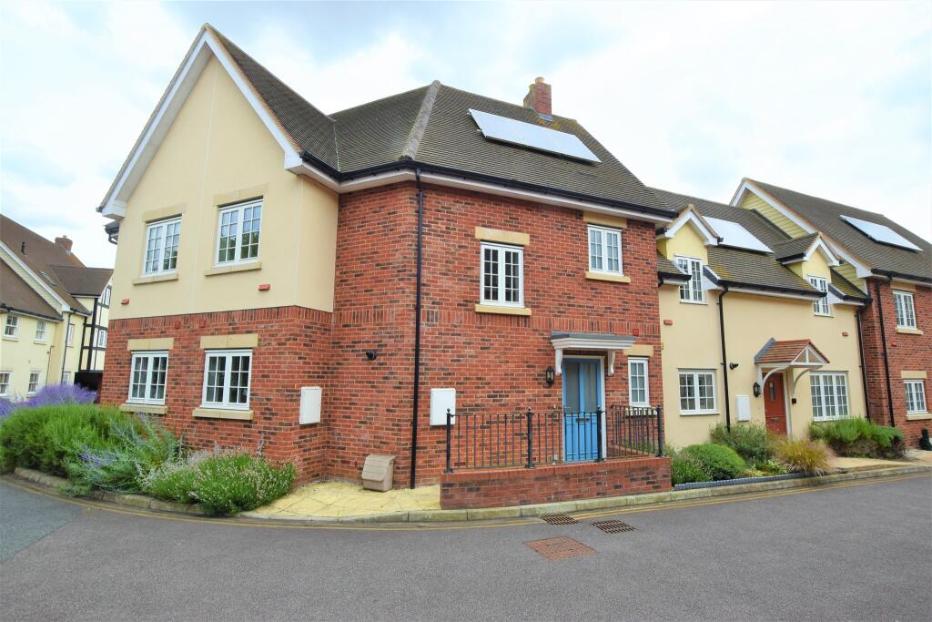 2 bedroom terraced house for sale in Dame Mary Walk, Halstead, CO9