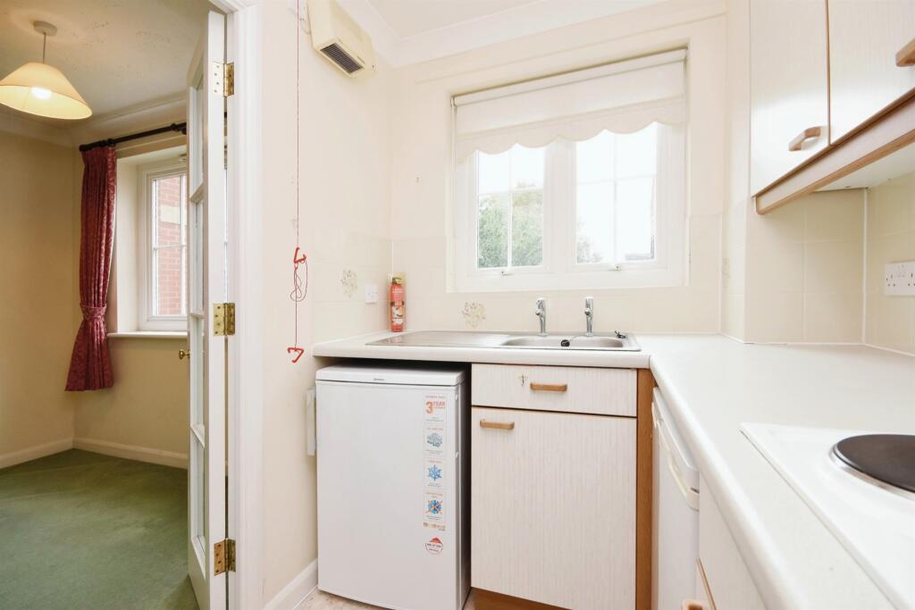 Additional property image - Rosemary Lane, Halstead