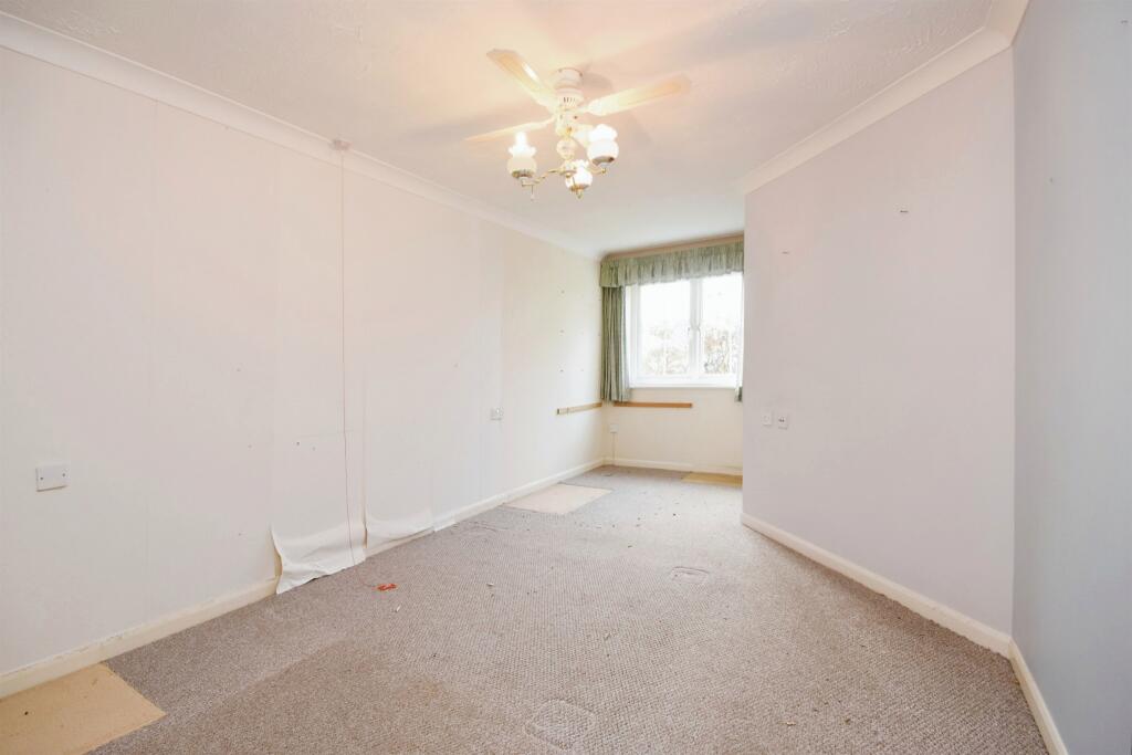 Additional property image - Rosemary Lane, Halstead