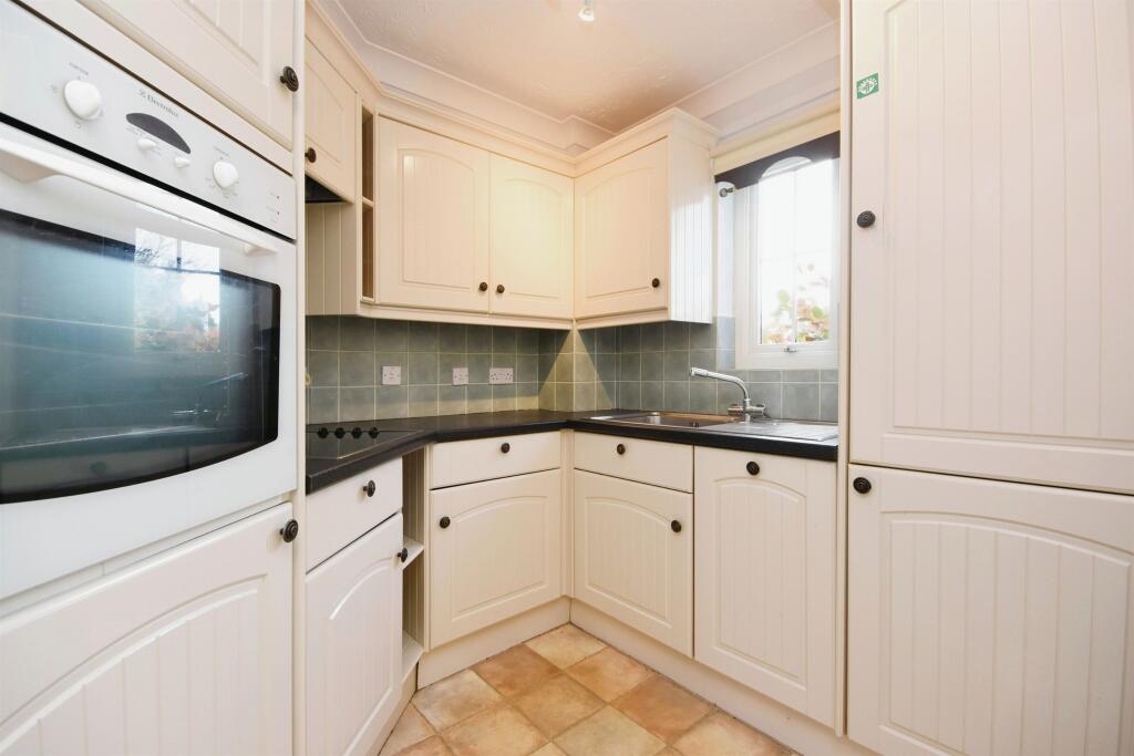 Additional property image - Rosemary Lane, Halstead