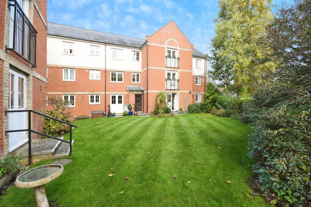Additional property image - Rosemary Lane, Halstead