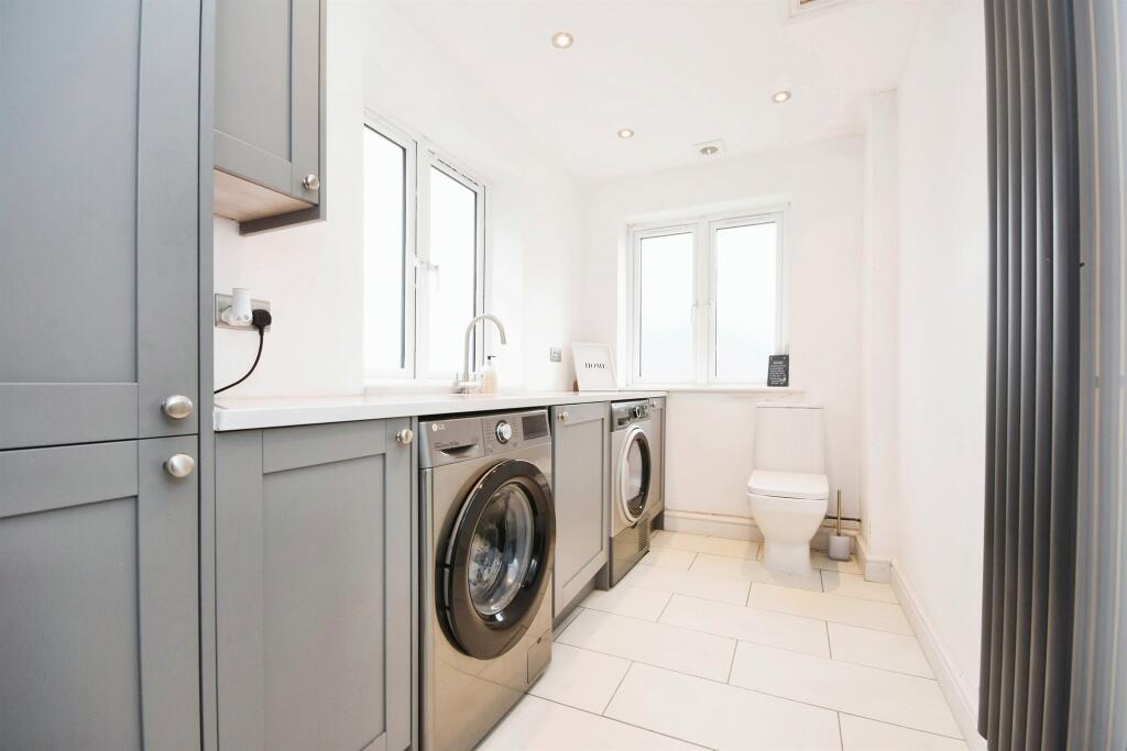 Additional property image - Brook Meadow, Sible Hedingham, Halstead