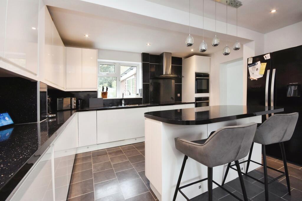 Additional property image - Brook Meadow, Sible Hedingham, Halstead