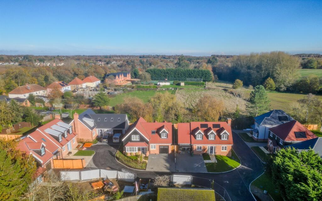 Additional property image - Elizabeth Place, Gosfield, Halstead