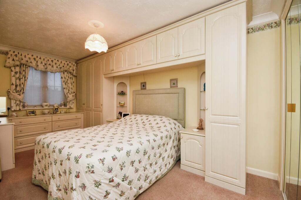 Additional property image - Rosemary Lane, HALSTEAD