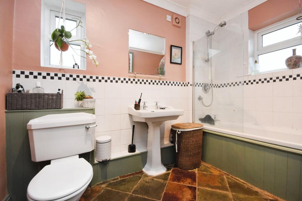 Additional property image - Cross End, Pebmarsh, Halstead