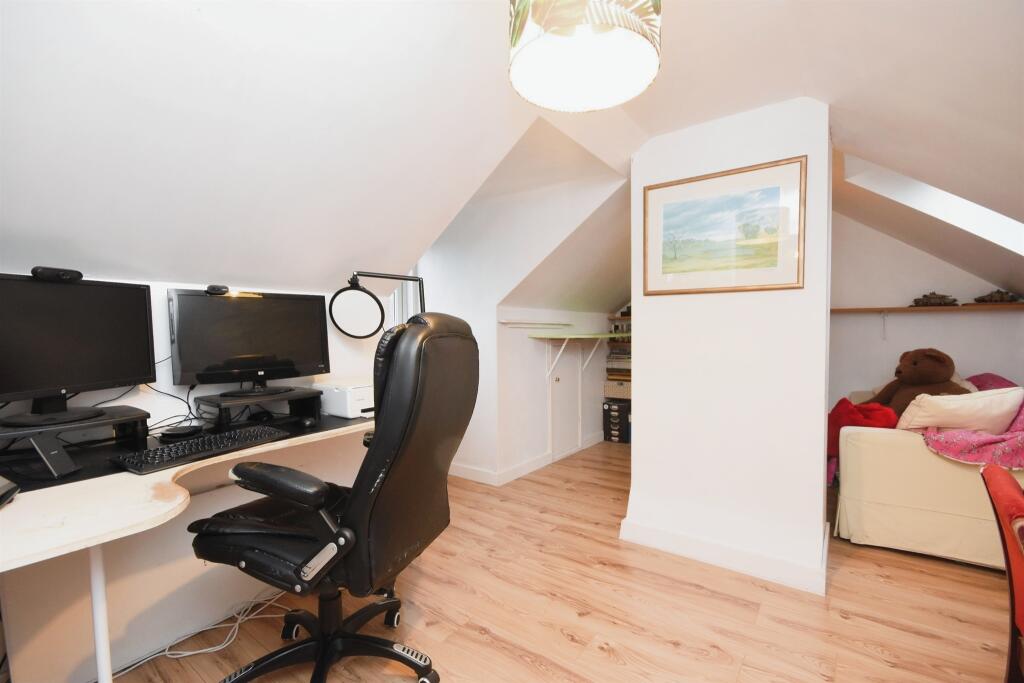 Additional property image - Cross End, Pebmarsh, Halstead
