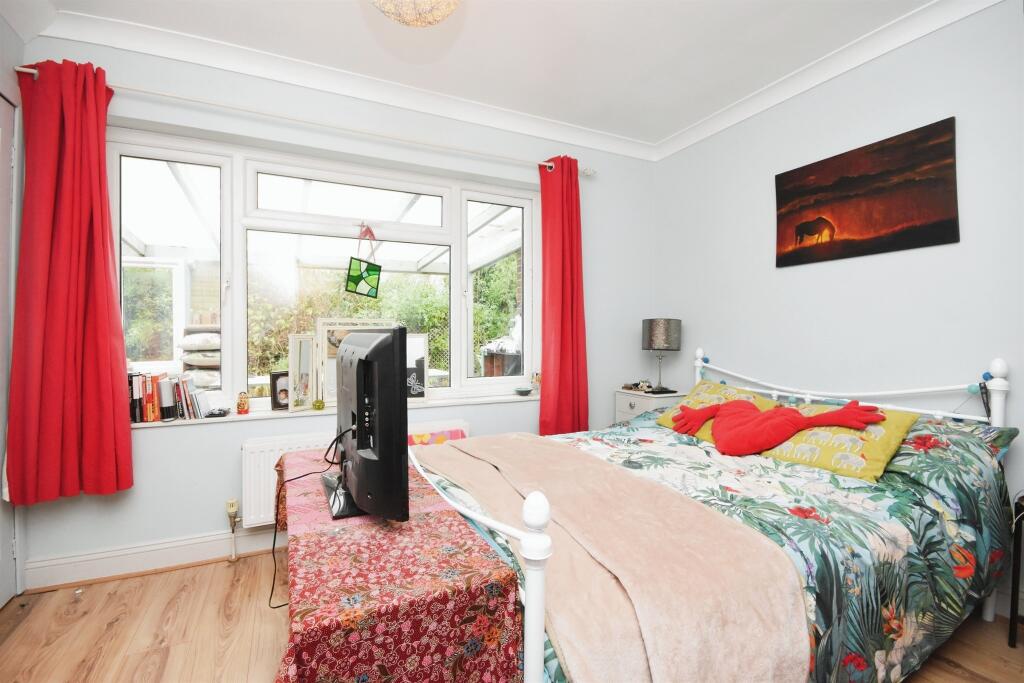 Additional property image - Cross End, Pebmarsh, Halstead