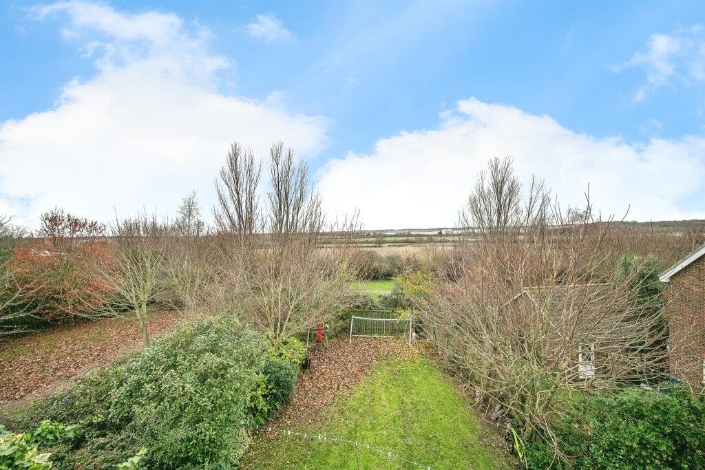 5 bedroom detached house for sale in Stour Close, Harwich, CO12