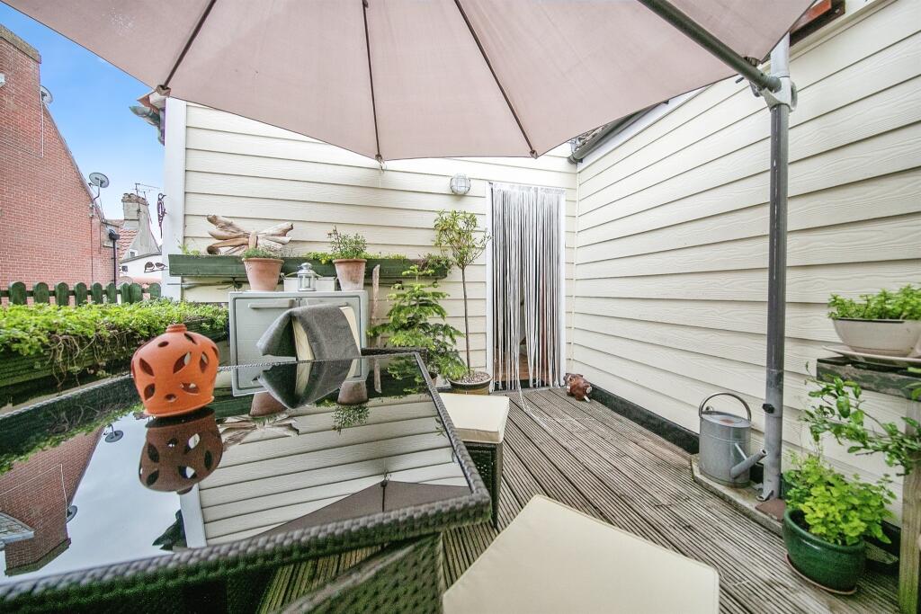 Additional property image - Market Street, Harwich