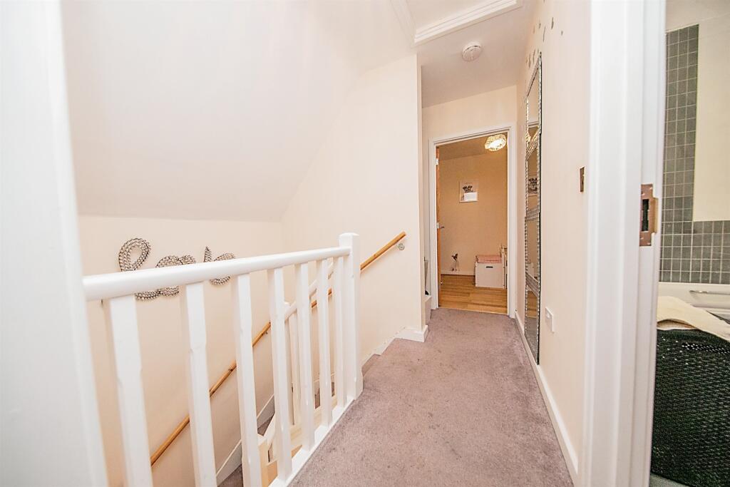 Additional property image - Rose Gardens, Harwich