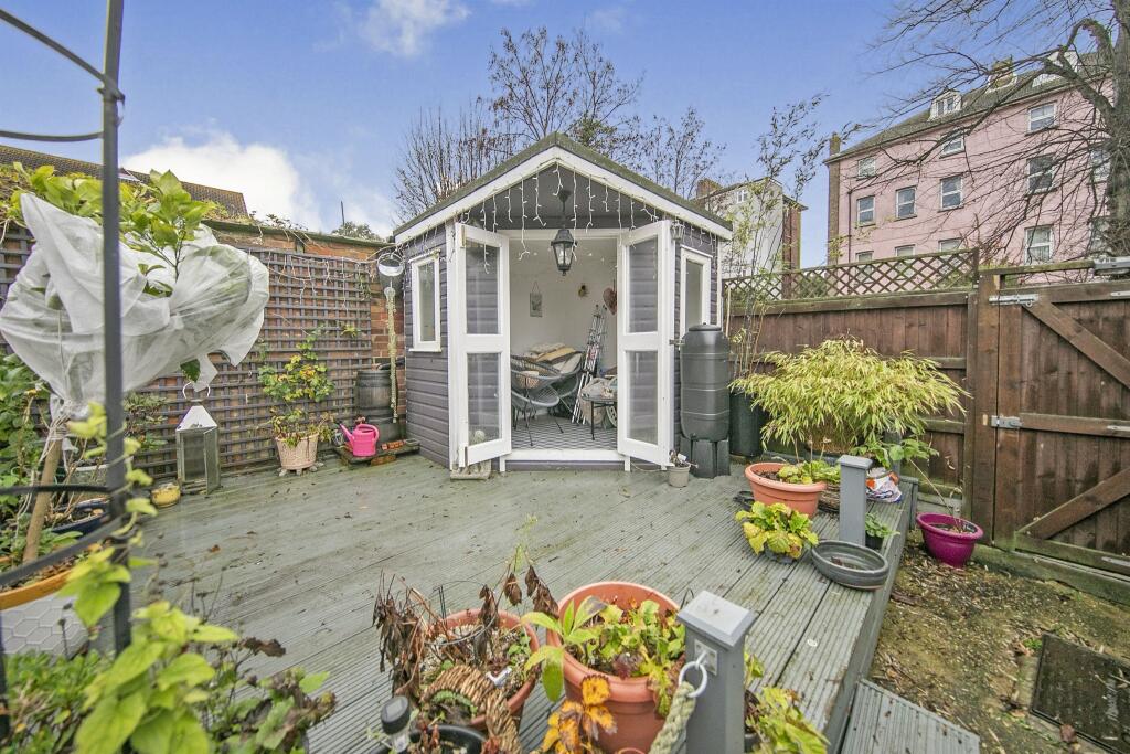 Additional property image - Empire Road, HARWICH