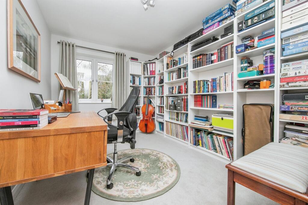 Additional property image - Michaelstowe Lane, Harwich