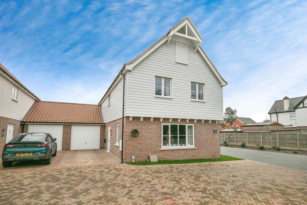 Additional property image - Michaelstowe Lane, Harwich