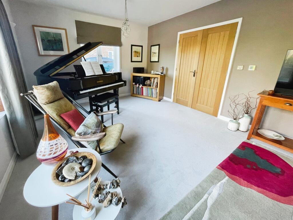 Additional property image - Michaelstowe Lane, Harwich