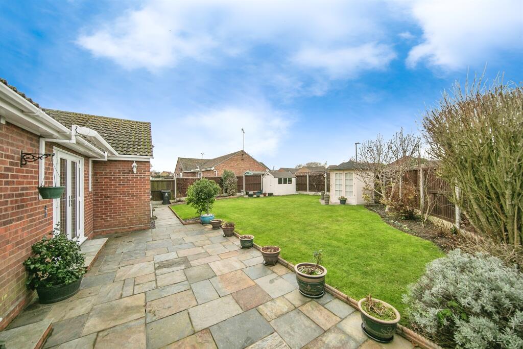 Additional property image - Whinfield Avenue, Dovercourt, Harwich