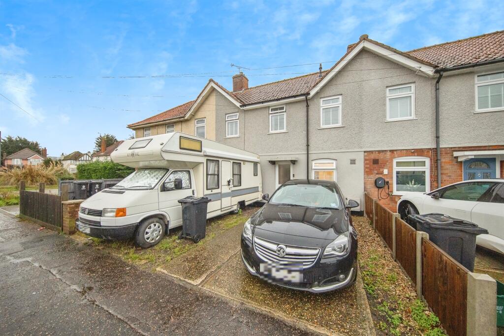 Main image of property: Parkeston Road, Dovercourt, Harwich