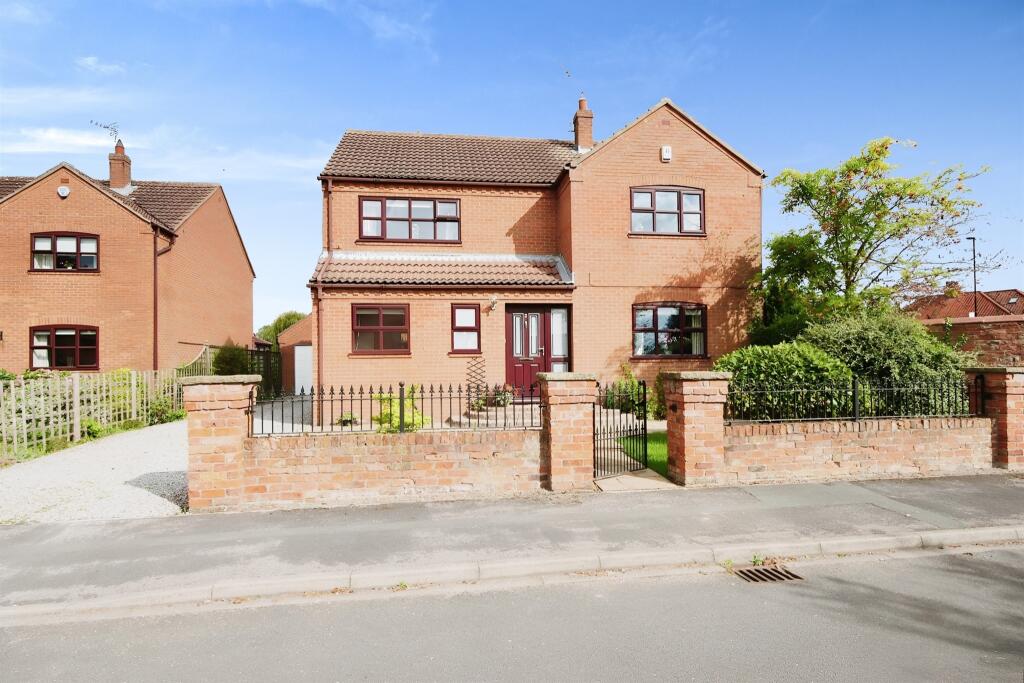 Main image of property: Melander Gardens, Haxby, York