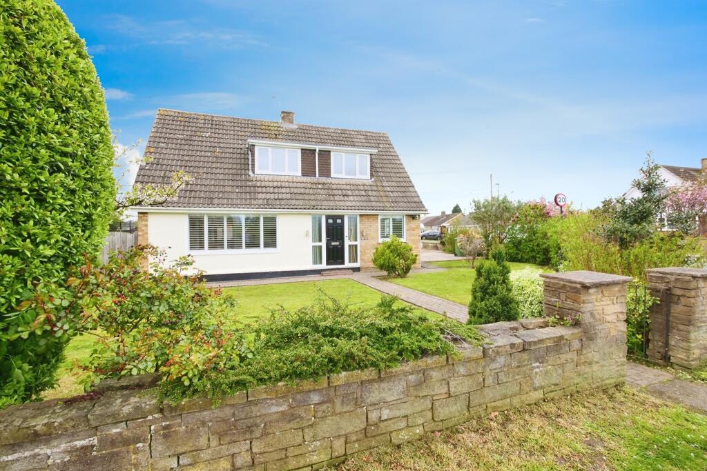 5 bedroom detached house for sale in New Lane, Huntington, York, YO32