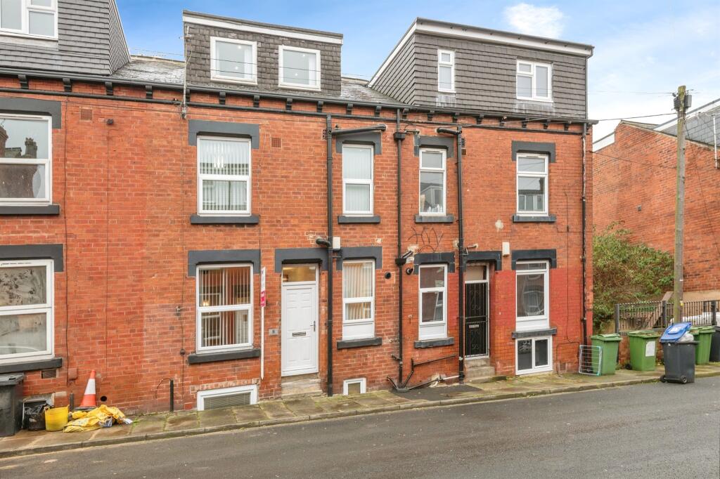 Main image of property: Thornville Mount, Leeds